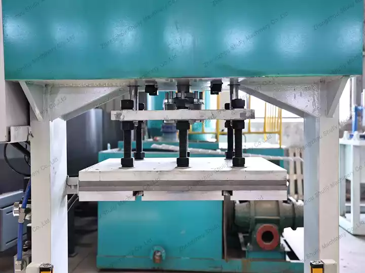 Shoe insole hot press machine